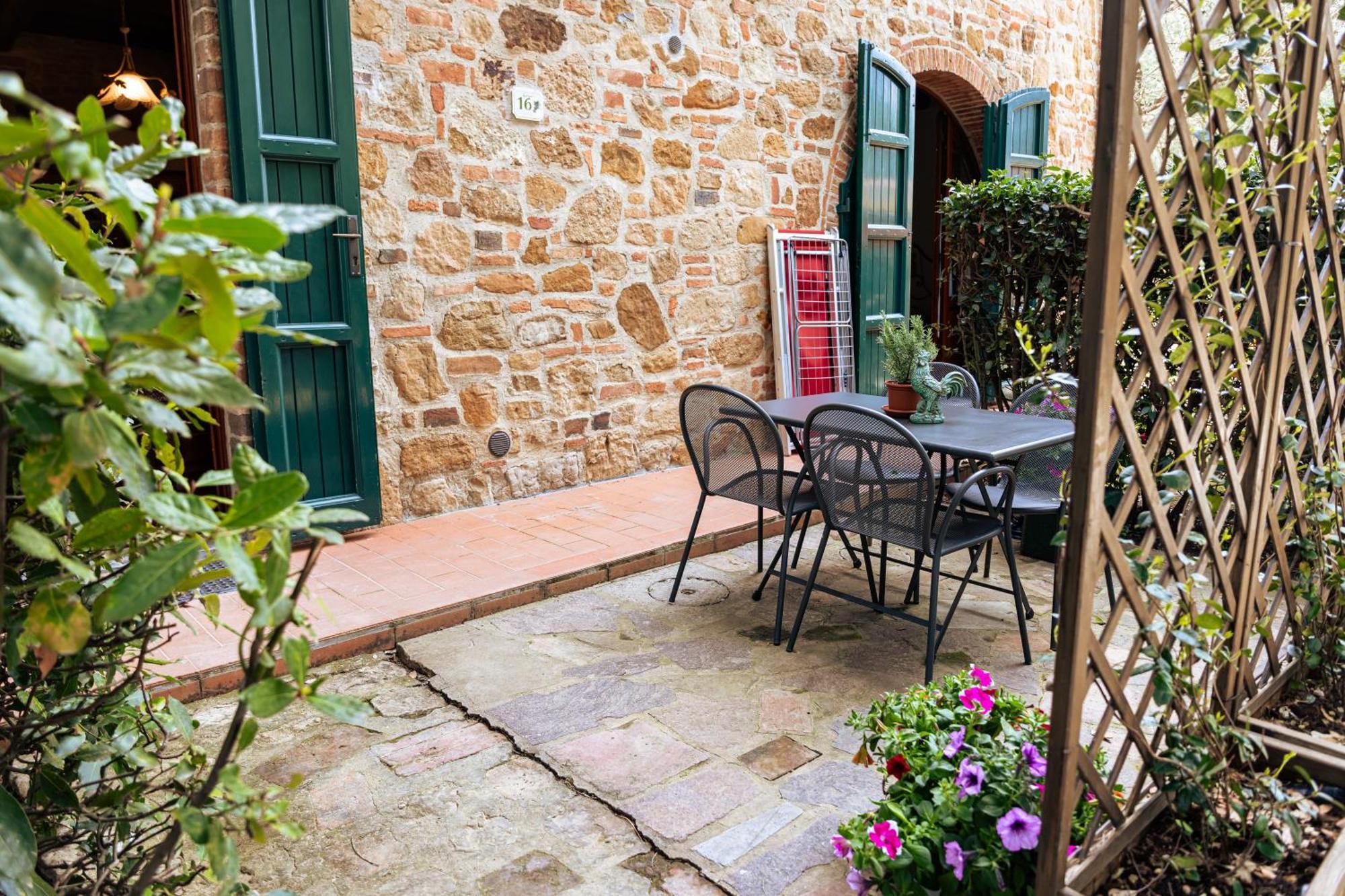 Villa Borgo Il Poggio Agritourismo Montaione Exterior foto